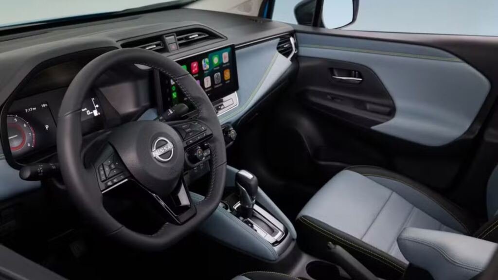 Nissan Versa 2027 chega ao Brasil mais caro, mantém o visual atual e ainda fica sem a reestilização já apresentada no mercado mexicano. (Imagem: divulgação)
