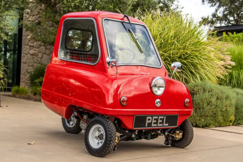 Peel P50 menor carro do mundo